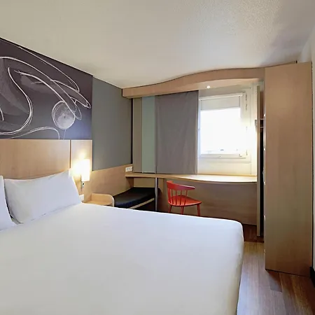 Ibis Montmartre Sacre-coeur Hotel