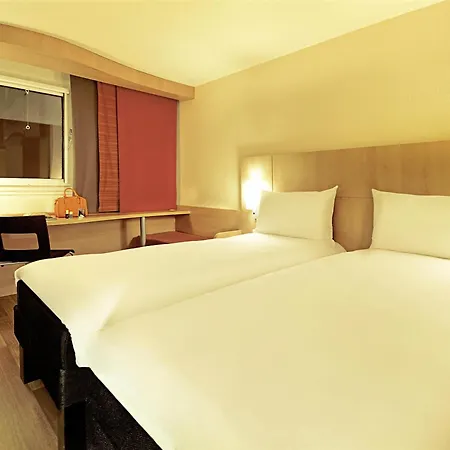 Ibis Montmartre Sacre-coeur 3*