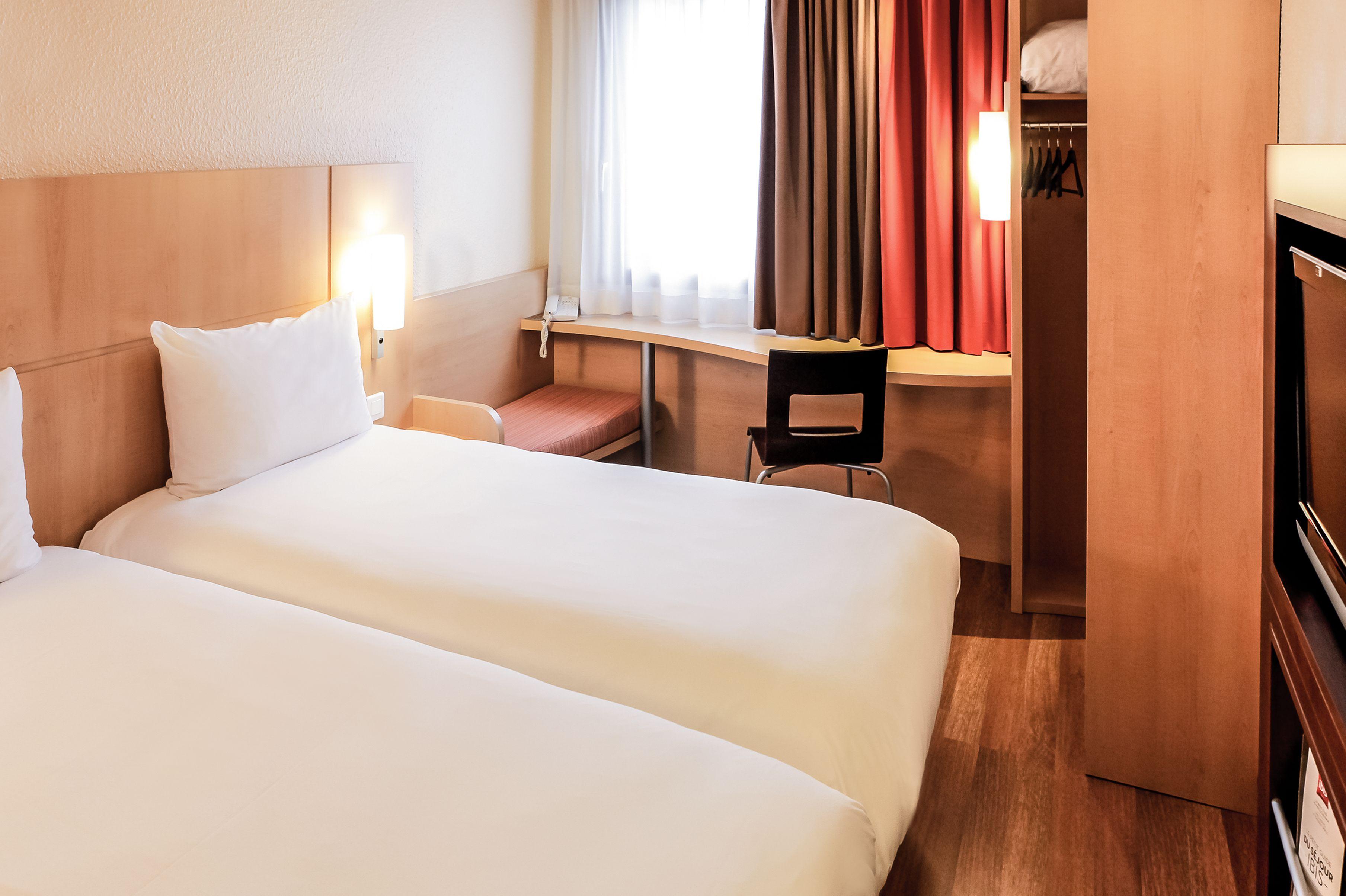 Hotel Ibis Montmartre 18ème 3*