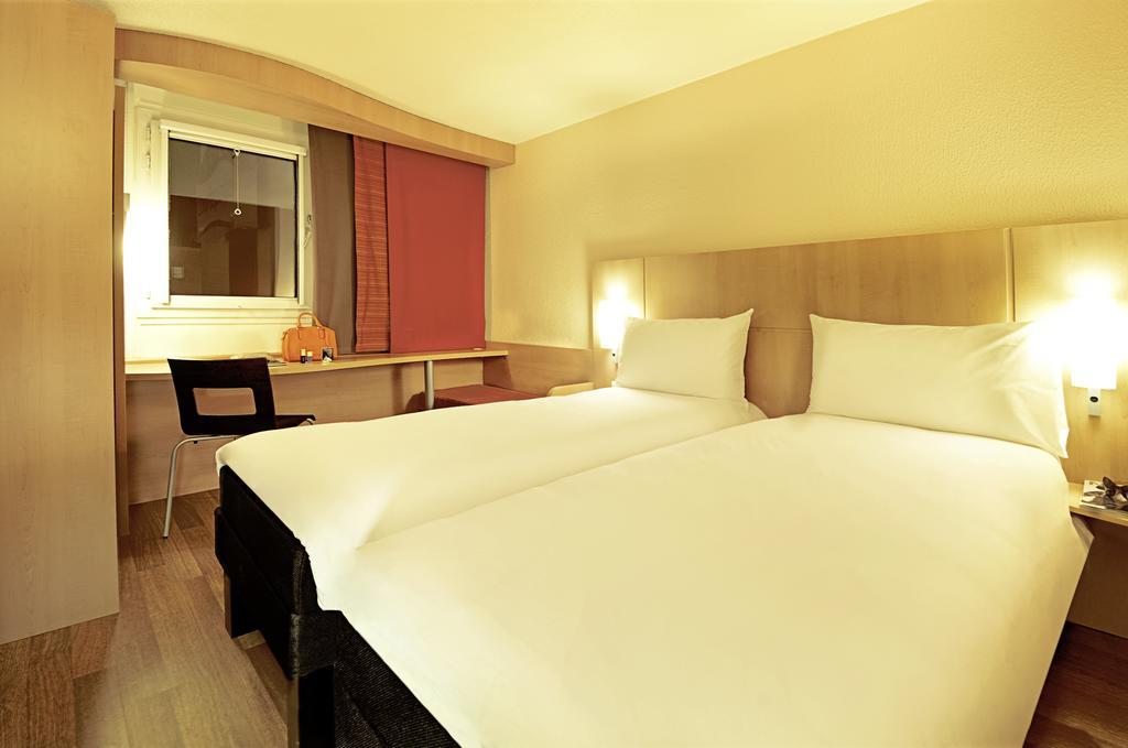 Ibis Montmartre Sacre-coeur Hotel 3*